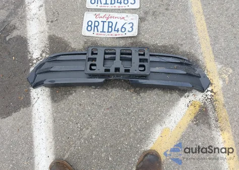 2020 Honda Insight Touring z USA, uszkodzony, nr VIN 19XZE4F94LE000522